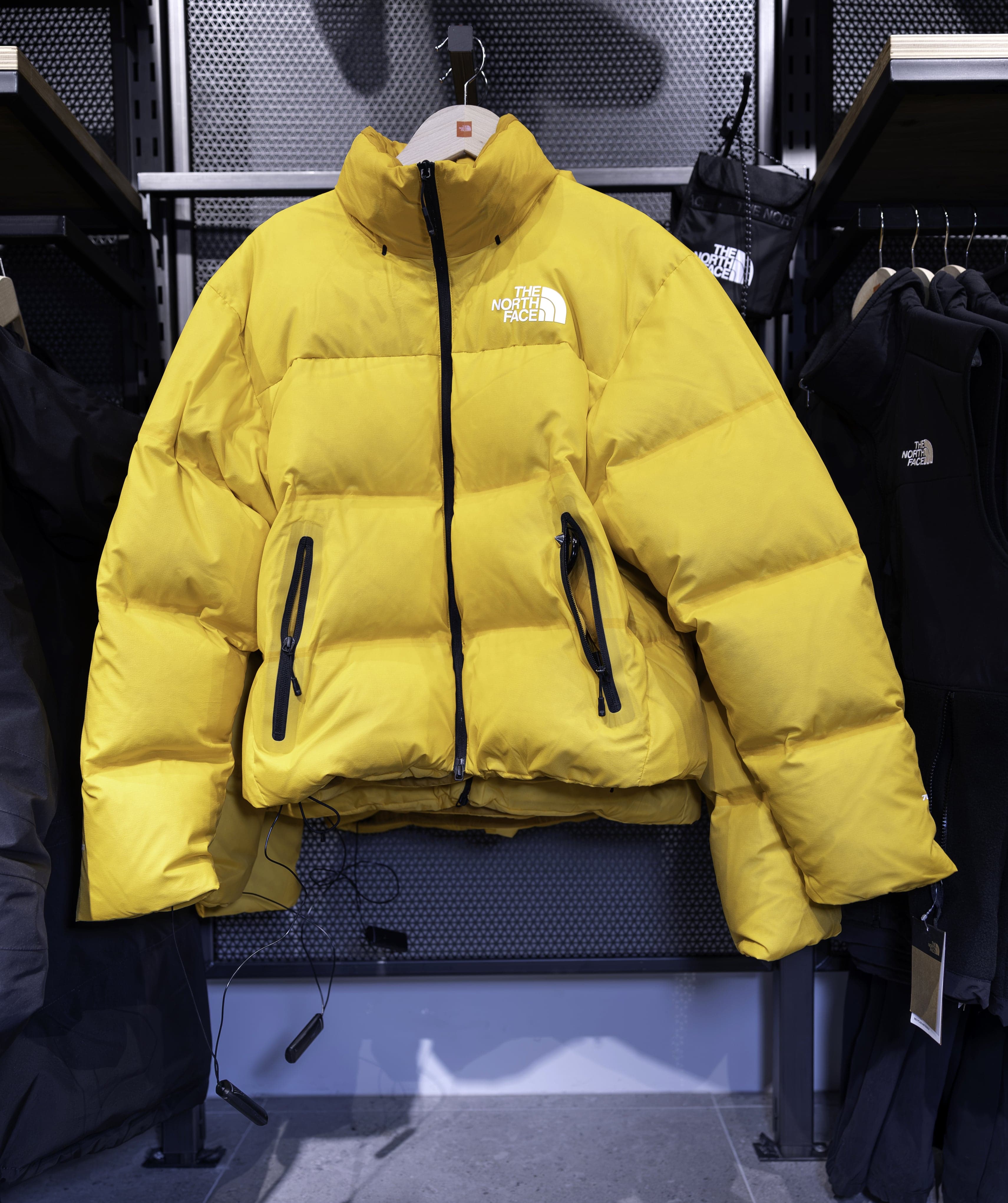 Þjófavarnir fyrir fatnað - mynd 2